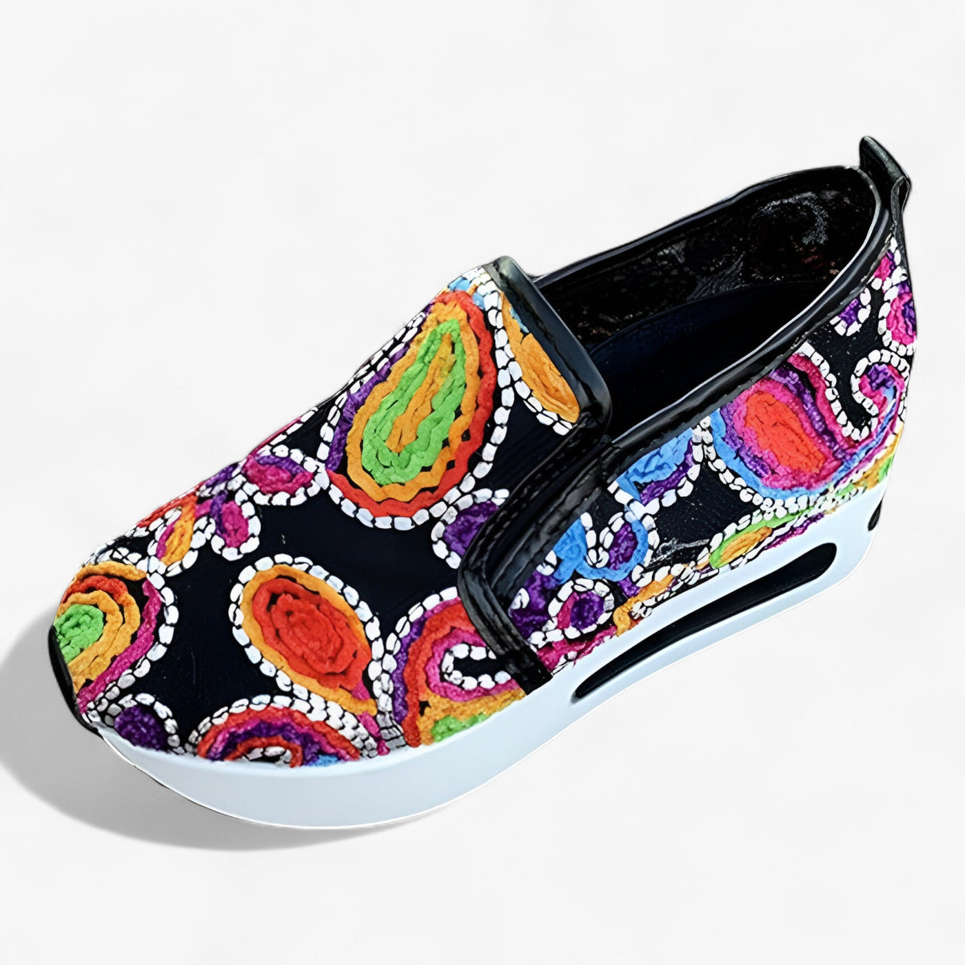 Zerina™ – Haftowane buty – Eleganckie i Wygodne