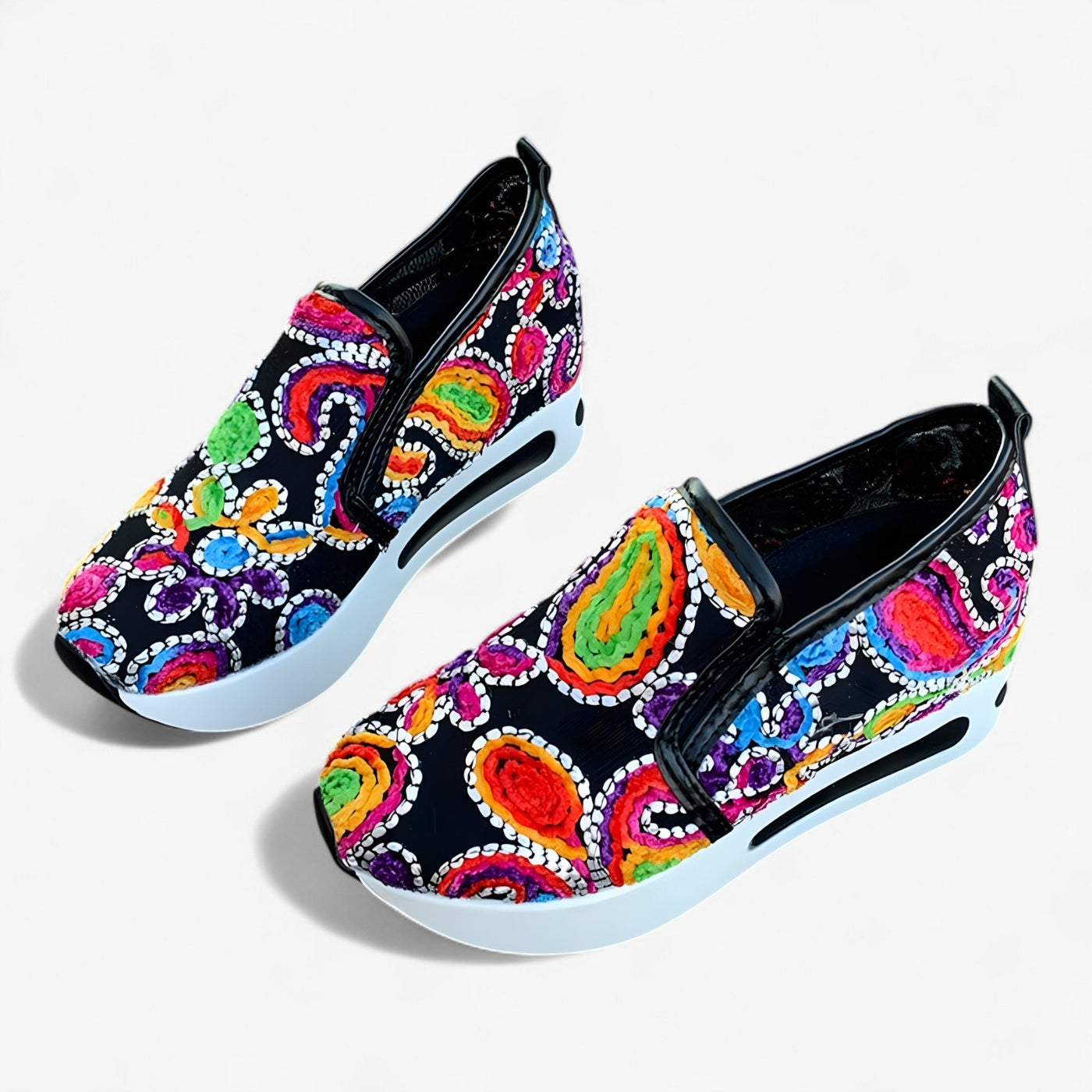 Zerina™ – Haftowane buty – Eleganckie i Wygodne